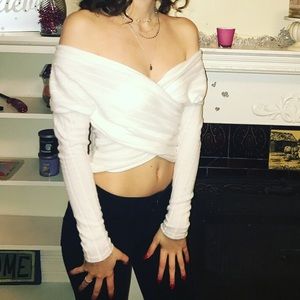 White fashion crop top